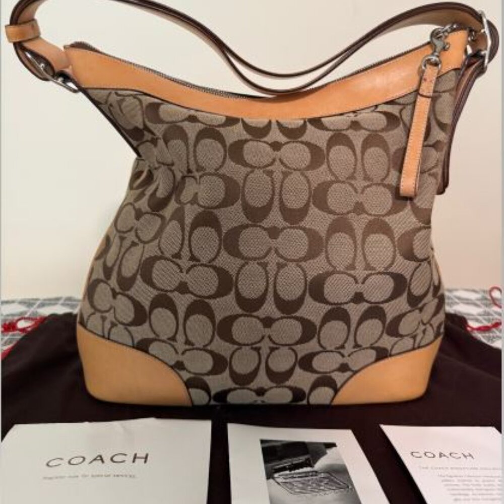 Vintage Coach Signature Shoulder/Crossbody Bag - Picture 2 of 6